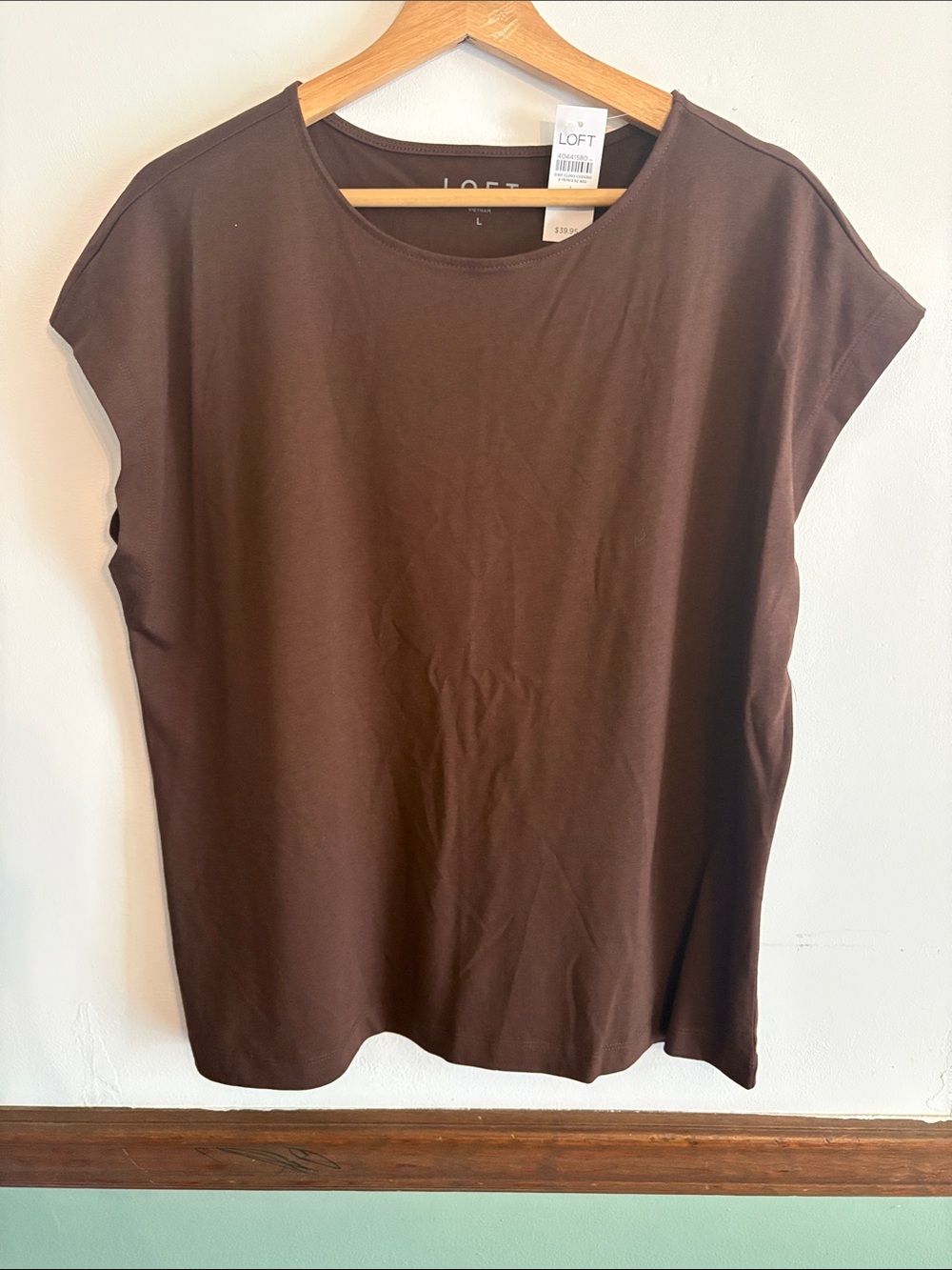 LOFT Brown Cap-Sleeve Tee